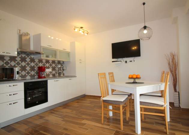 Apartment Jakomina 1