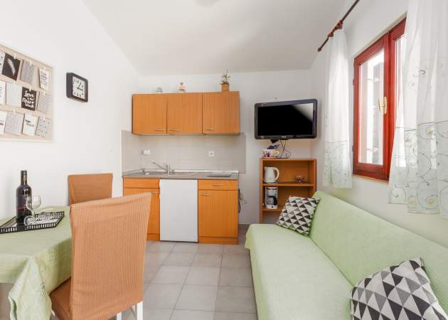 Apartment Rozi A2